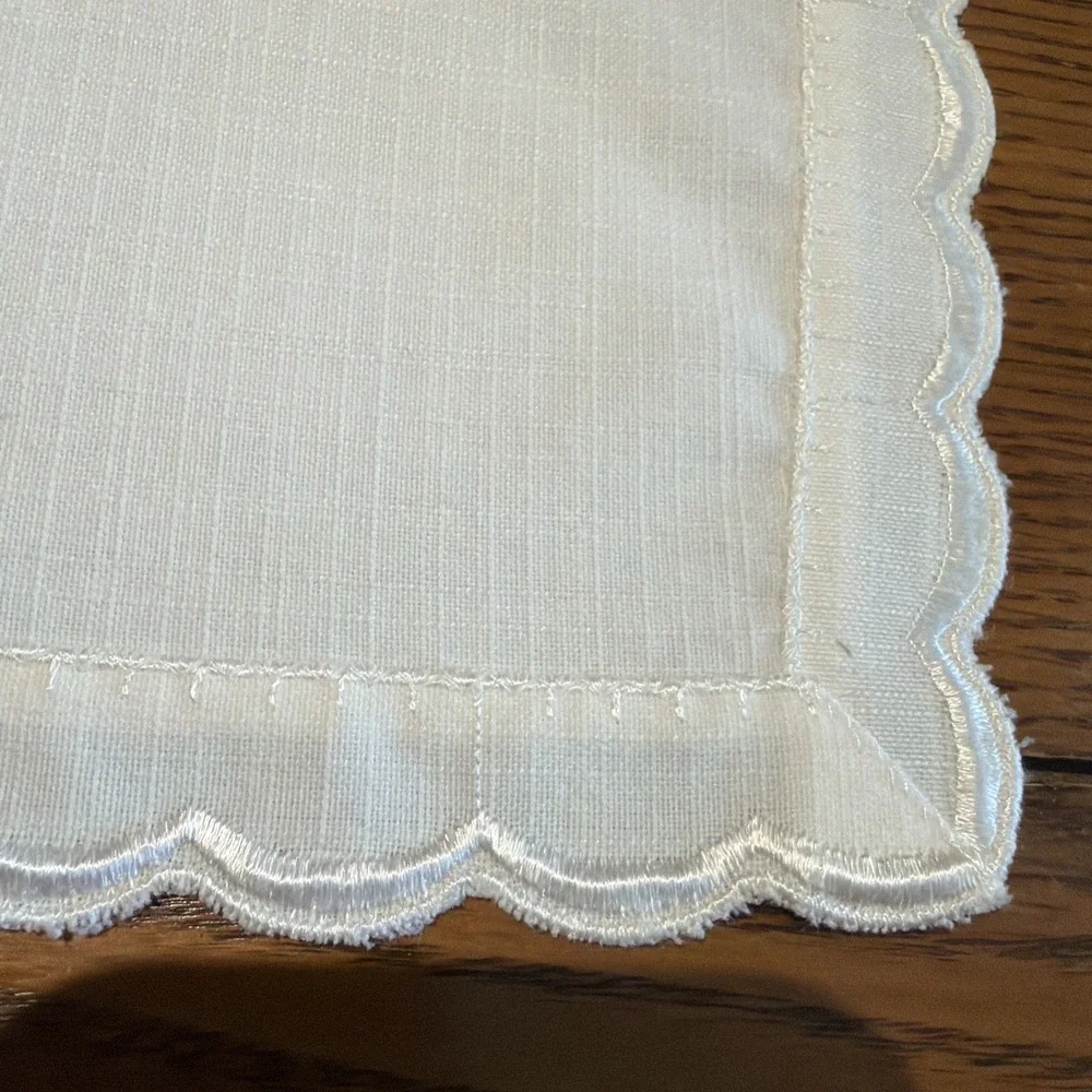 Vtg White 30
